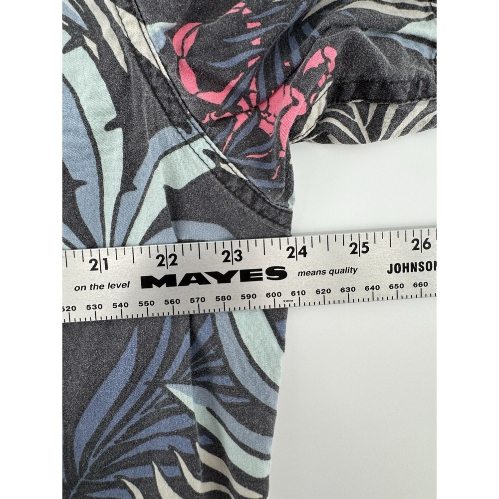 Quicksilver Hawaiian Shirt Men's Size 2XL Floral Tropical Beach Aloha - Picture 10 of 11